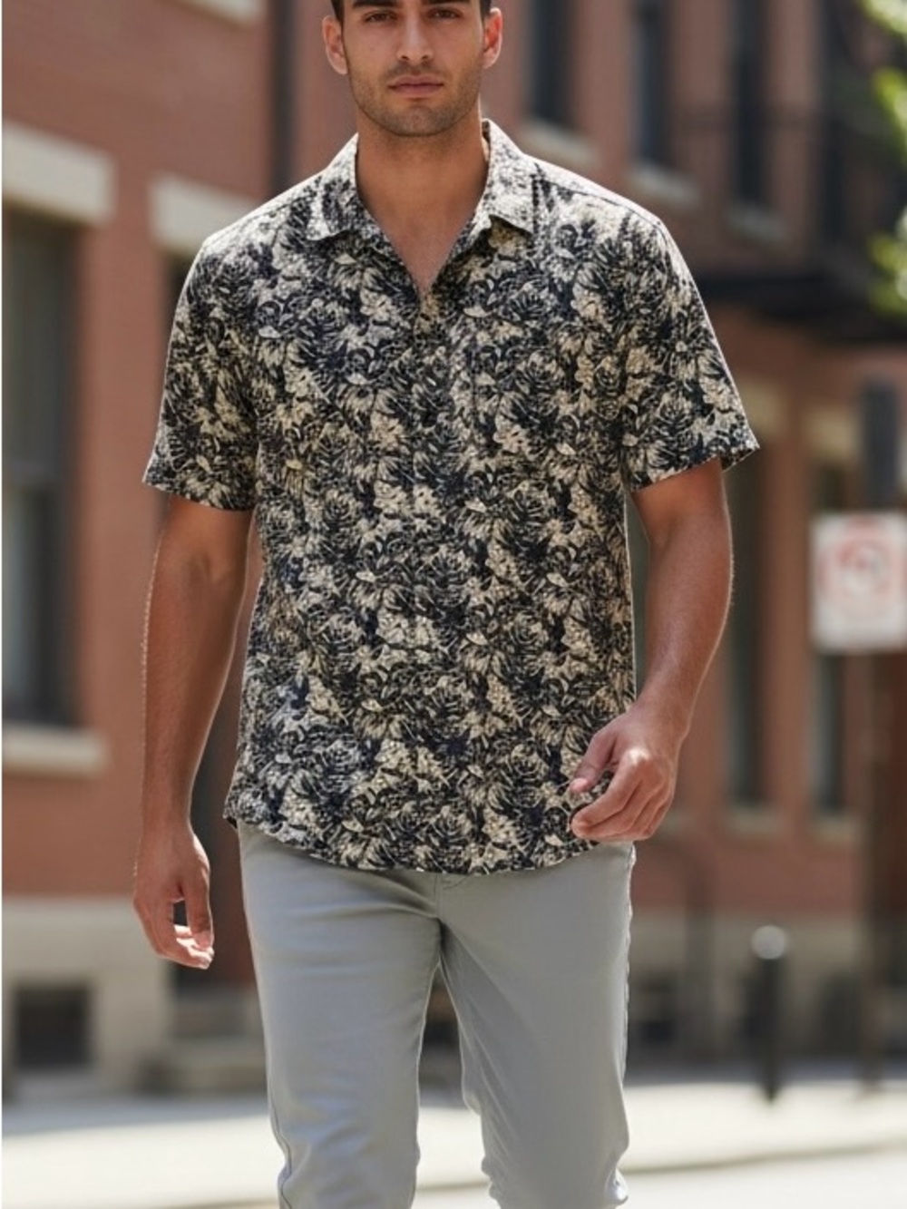 COLUMBIA Men's size Small Black Tan Outdoors Short Sleeve Button-Up Shirt